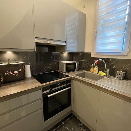 Paris Centre Clamart Hopital Percy Appart 2 Pieces Tres Lumineux Grand المظهر الخارجي الصورة
